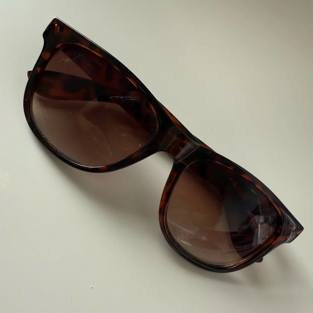 Havana Tortoise Sunglasses